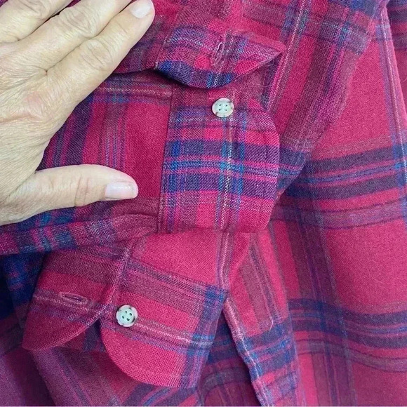 Pendleton vintage red cozy,warm,Virgin wool plaid mens long sleeve buttonSZ-M - Picture 7 of 8